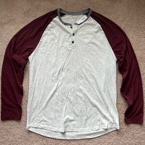Old Navy XL Men’s Soft Long Sleeve